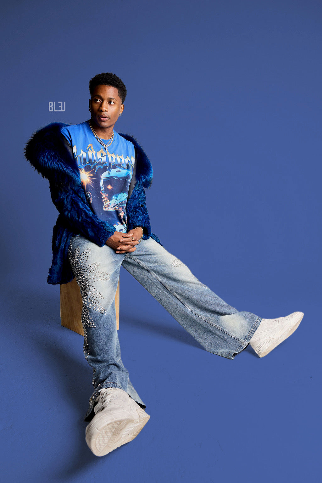 FGM Bespoke navy blue fur coat men’s editorial for Bleu Magazine