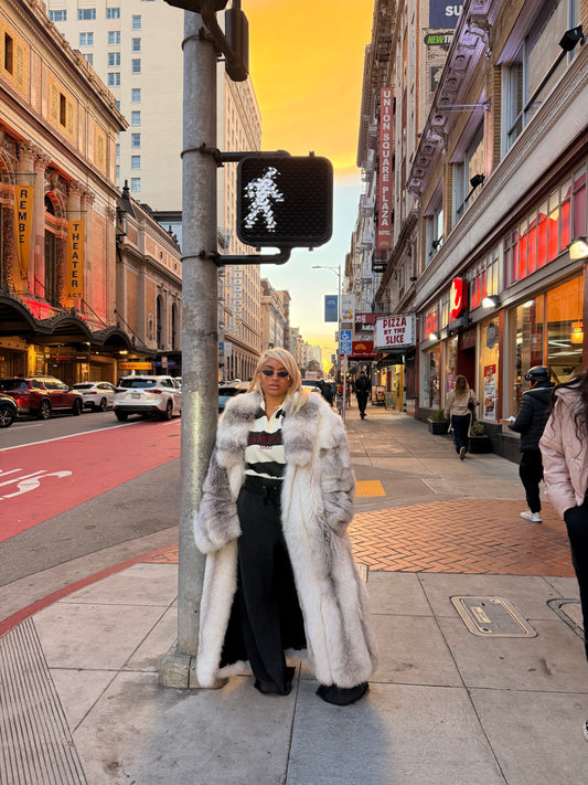 Unisex Full-length Natural Blue Fox Fur Coat (white) | FGM Bespoke